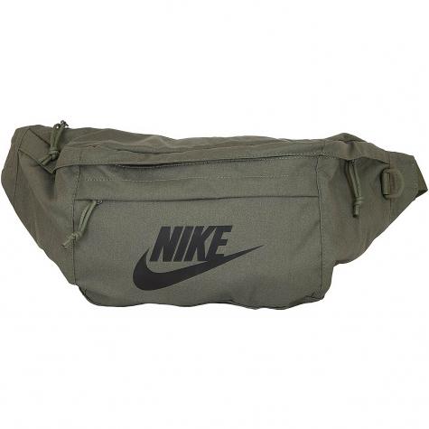 Nike Gürteltasche Tech Hip oliv/schwarz
