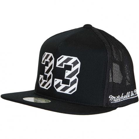 Mitchell & Ness Trucker Cap HWC N&N Chicago Bulls Pippen schwarz