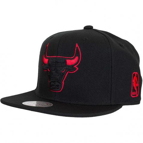 Mitchell & Ness Snapback Cap Solid Team Siren Chicago Bulls schwarz/rot 