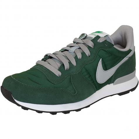 Nike Sneaker Internationalist grün/silber 
