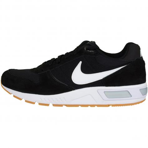 Nike Sneaker Nightgazer schwarz/weiß