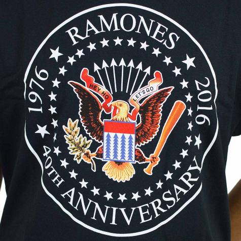 Bravado T-Shirt The Ramones 40th Anniversary schwarz 