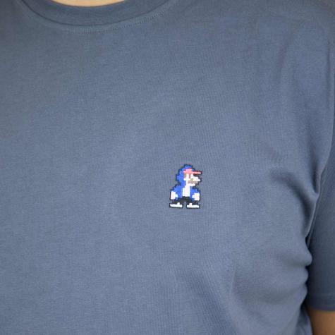 Iriedaily T-Shirt 8 Bit Dude Embroidered blau 