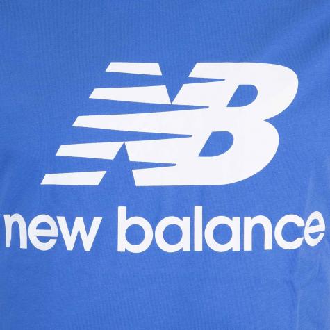 New Balance T-Shirt Essentials Stacked Logo blau 
