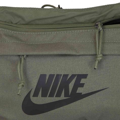 Nike Gürteltasche Tech Hip oliv/schwarz