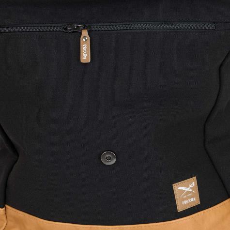 Iriedaily Rucksack Heavy schwarz