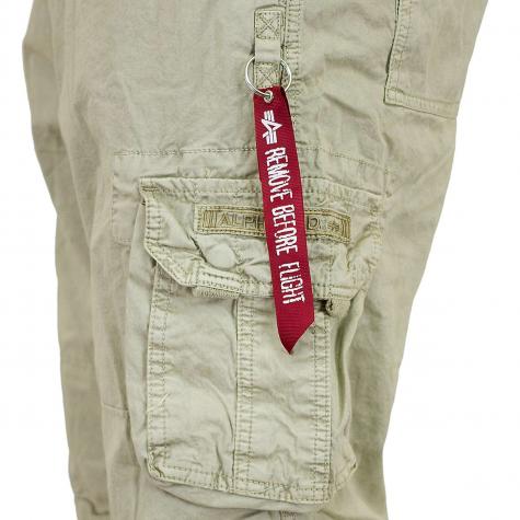 Alpha Industries Jet Shorts bone white