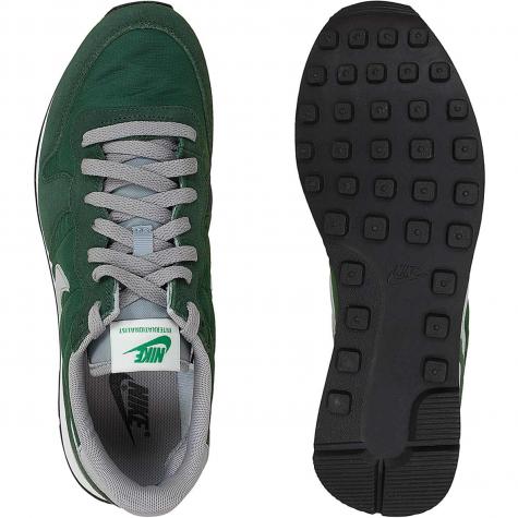 Nike Sneaker Internationalist grün/silber 