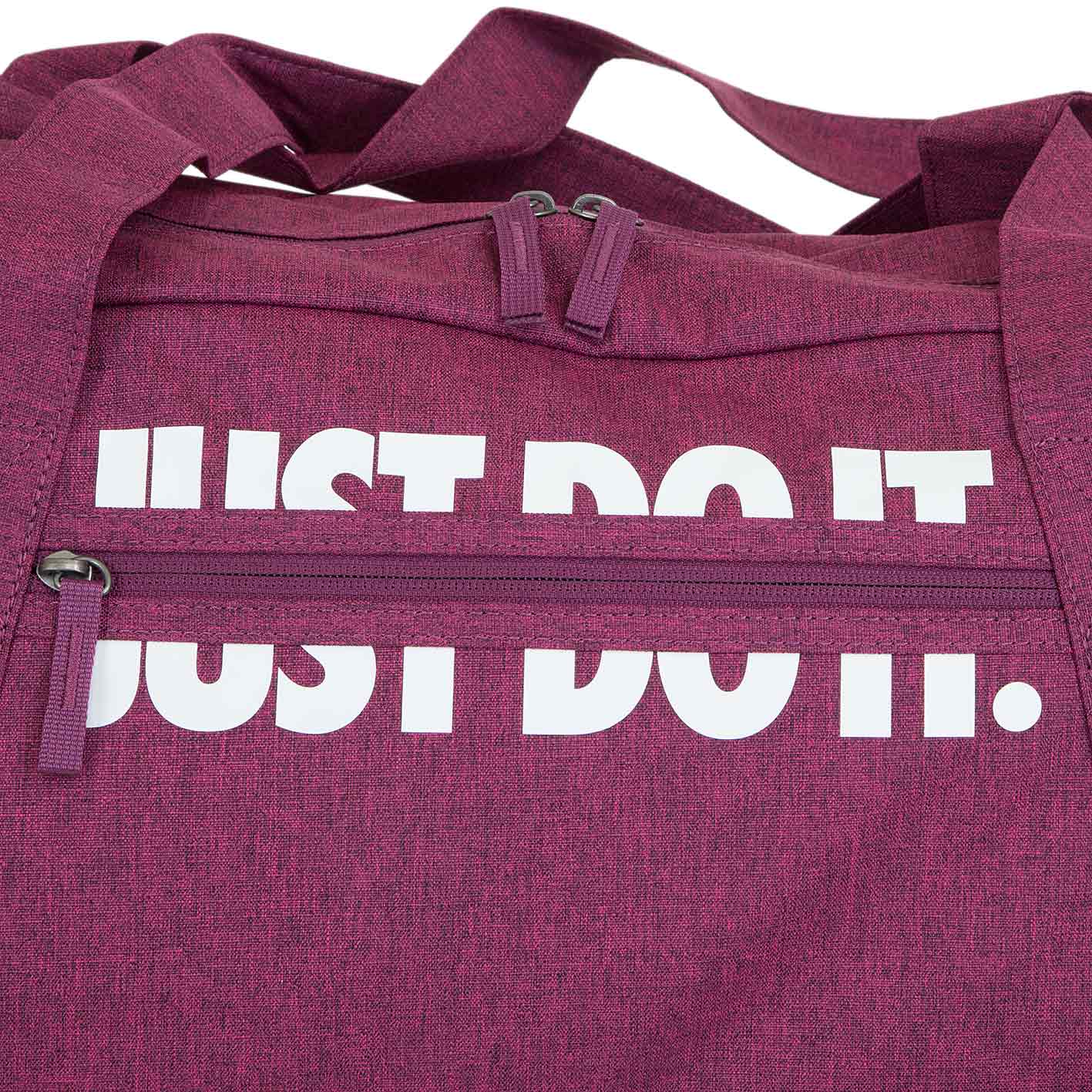 Nike Tasche Gym Club Duffel pink/weiß hier bestellen!